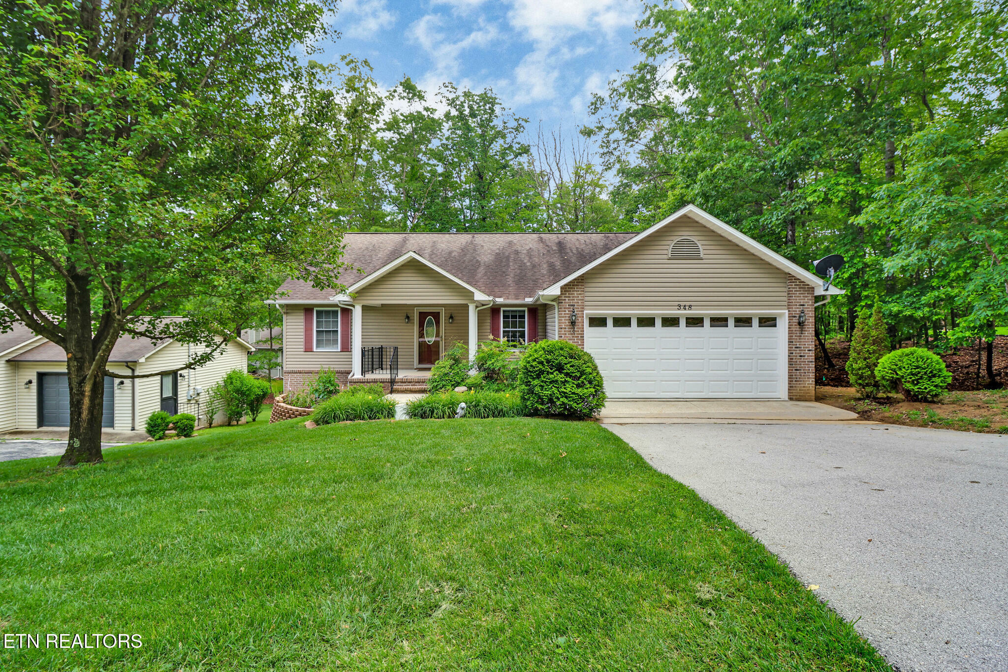 Property Photo: 348 Lakeview Drive TN 38558