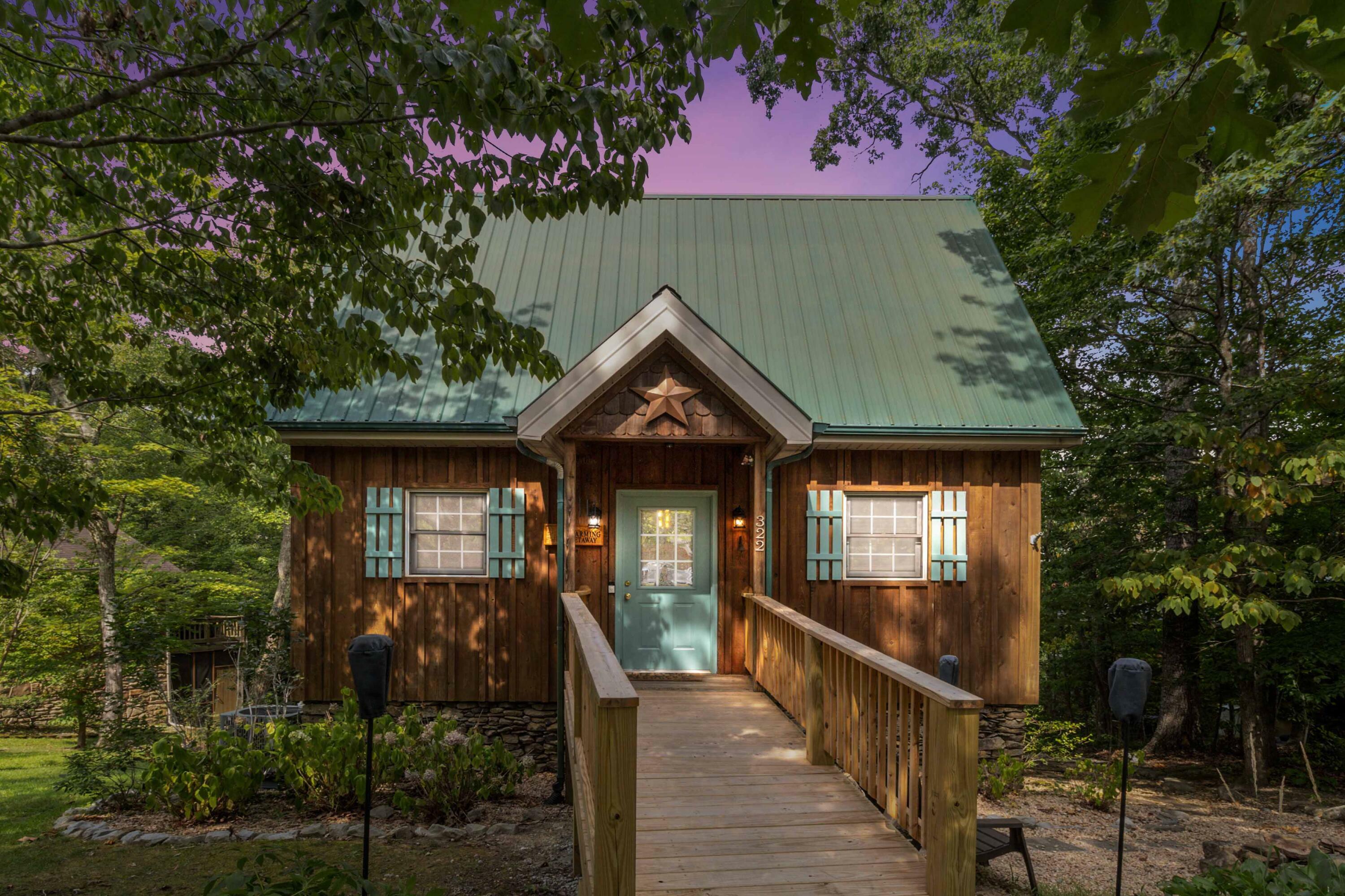 Property Photo: 322 Enchanted Forest Way KY 42519