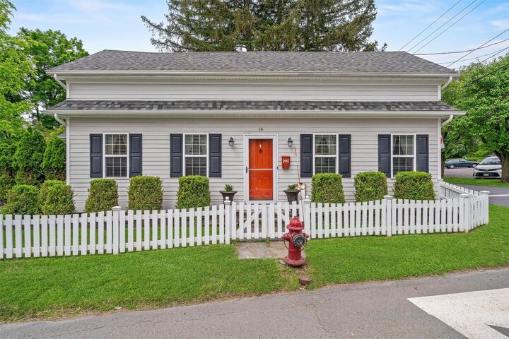 14 Forester Avenue  Warwick (Village) NY 10990 photo