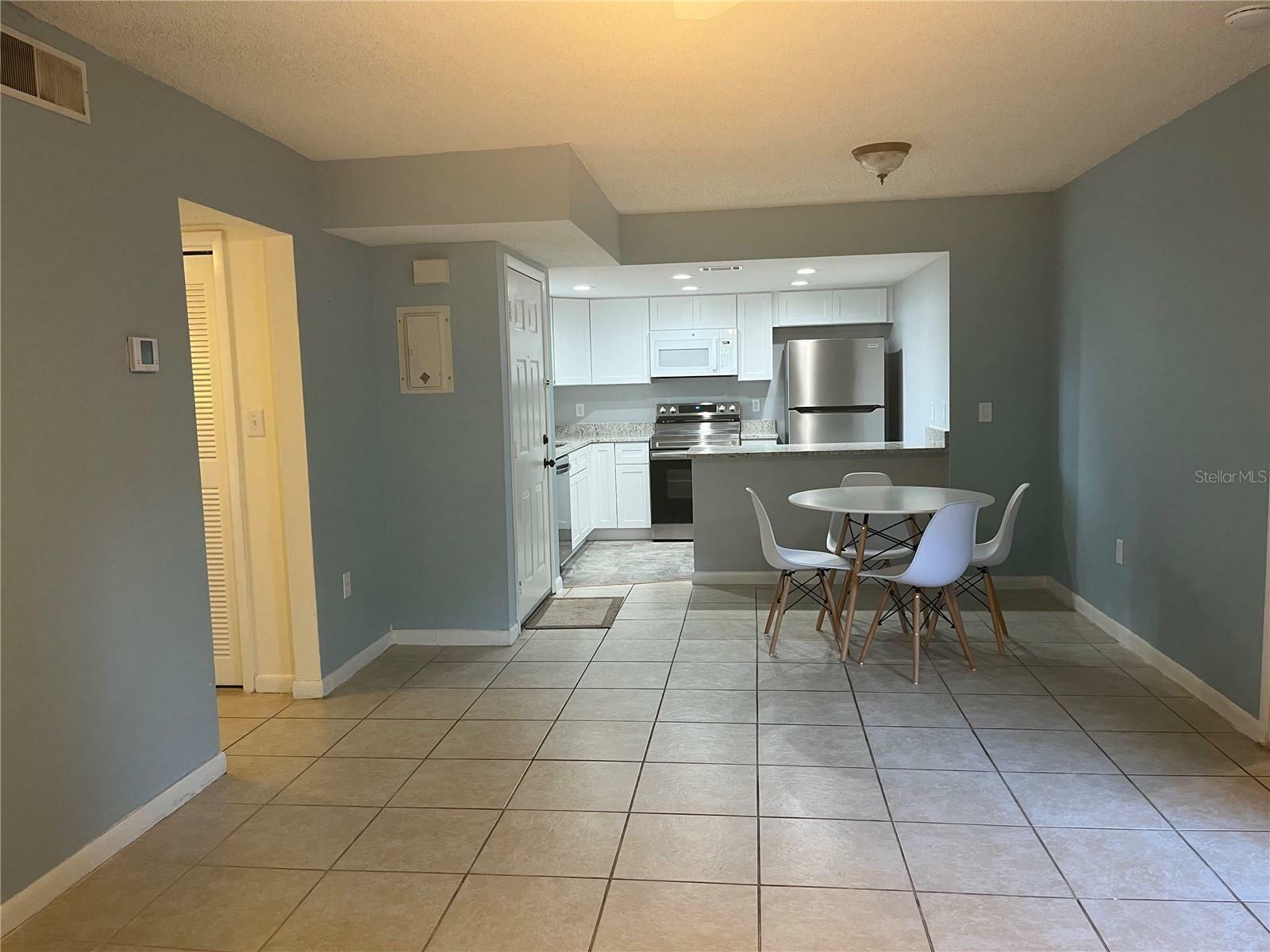 Property Photo: 4008 Ashford Green Place F101 FL 33613
