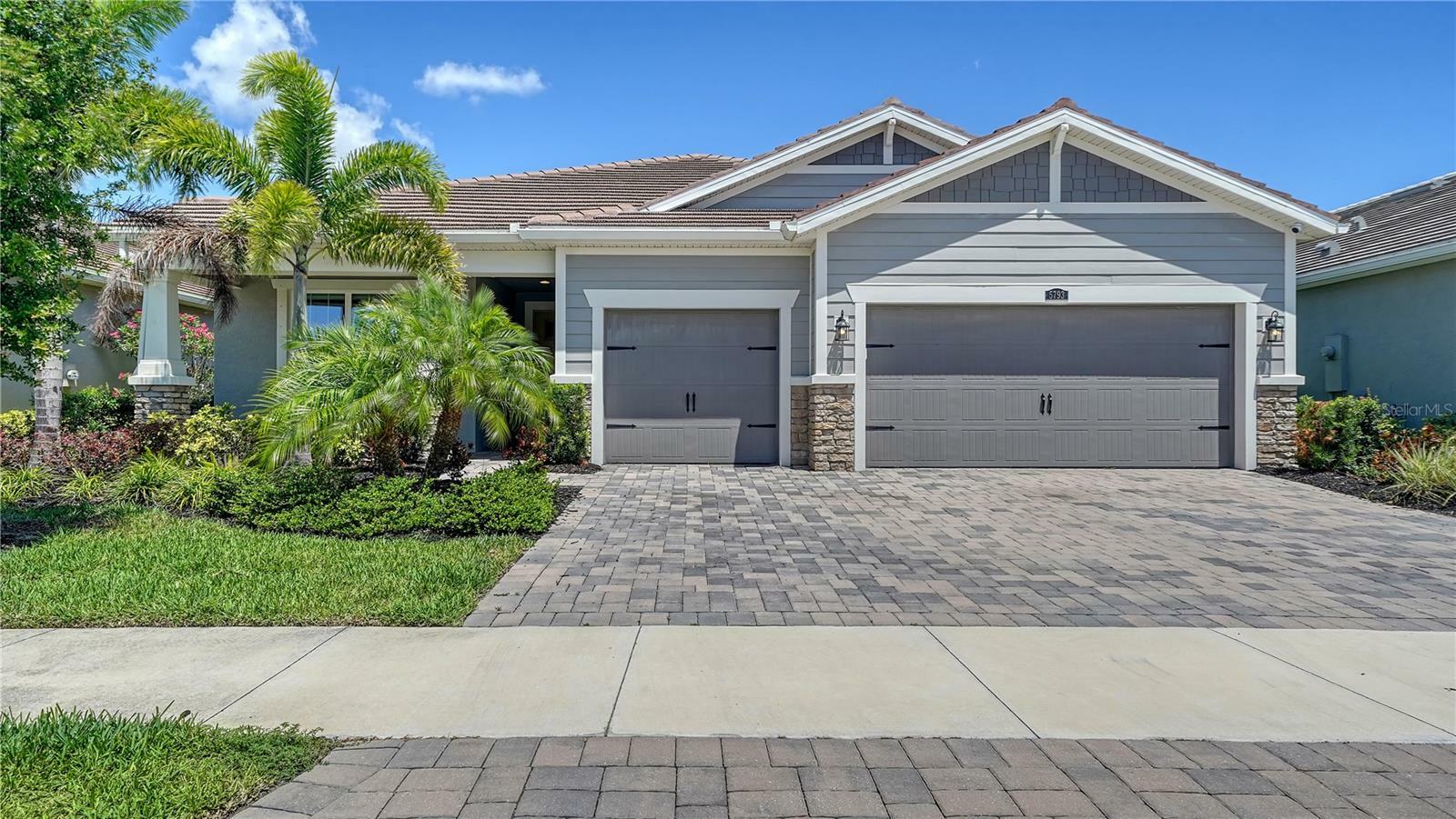 Property Photo: 5793 Long Shore Loop FL 34238