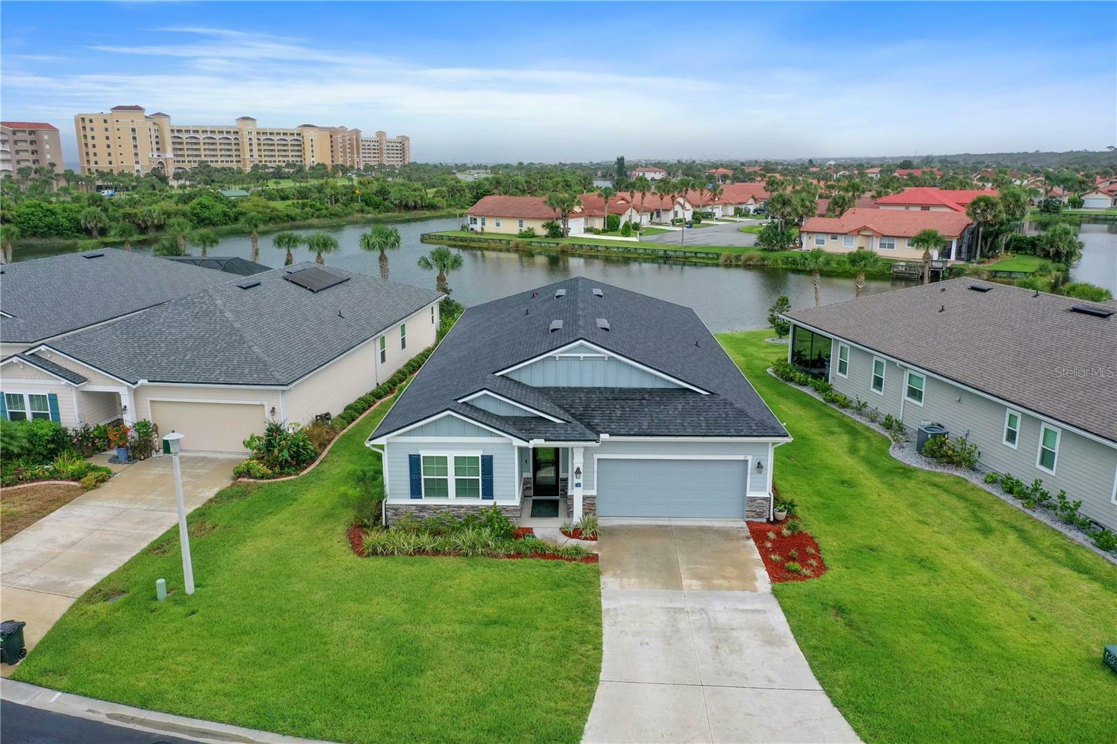 Property Photo: 13 Las Brisas Way FL 32137
