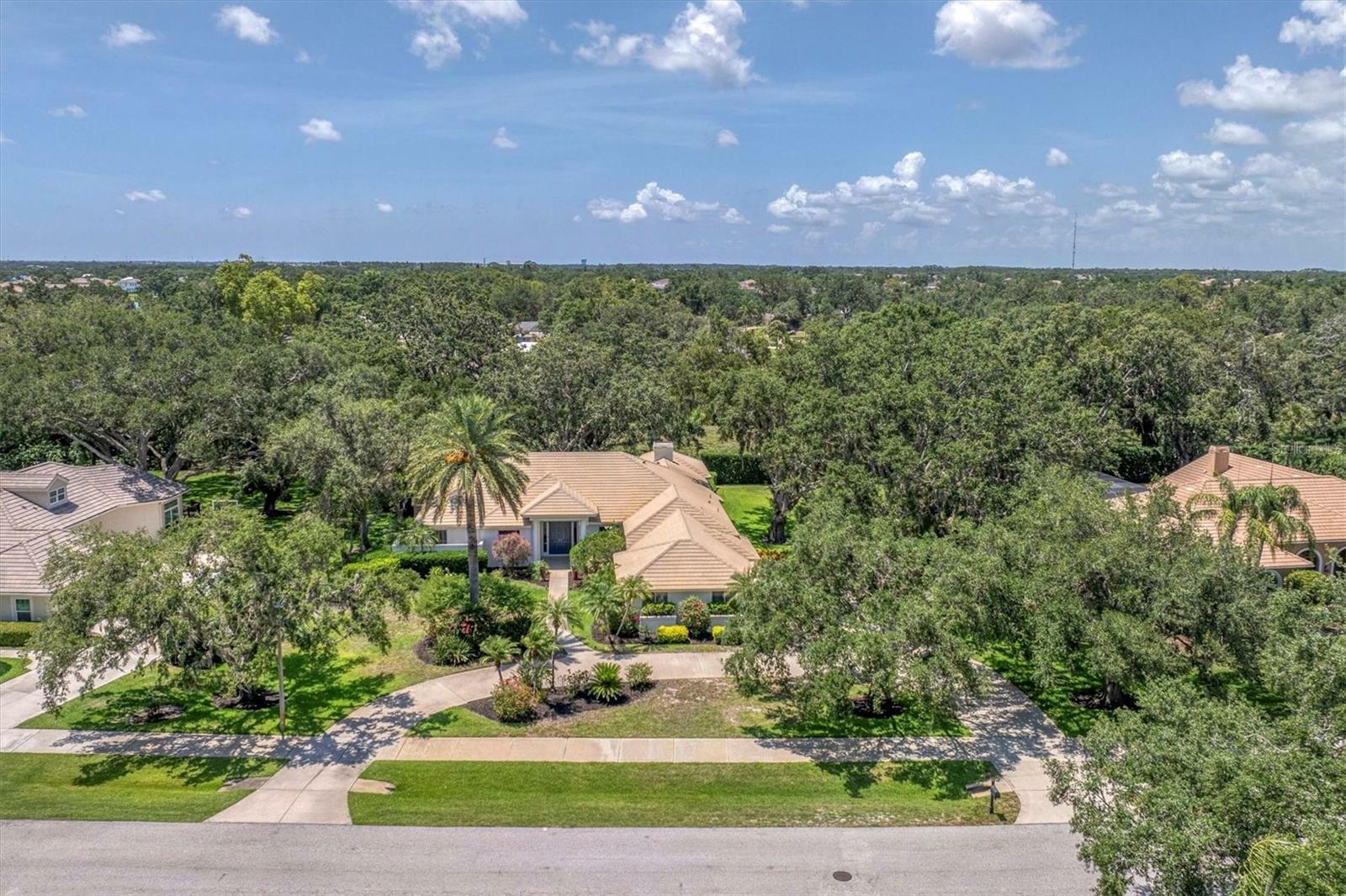 Property Photo: 2914 Dick Wilson Drive FL 34240