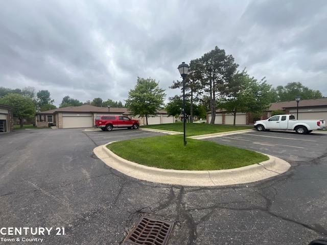 Property Photo: 49404 Ferrisburg Court MI 48315