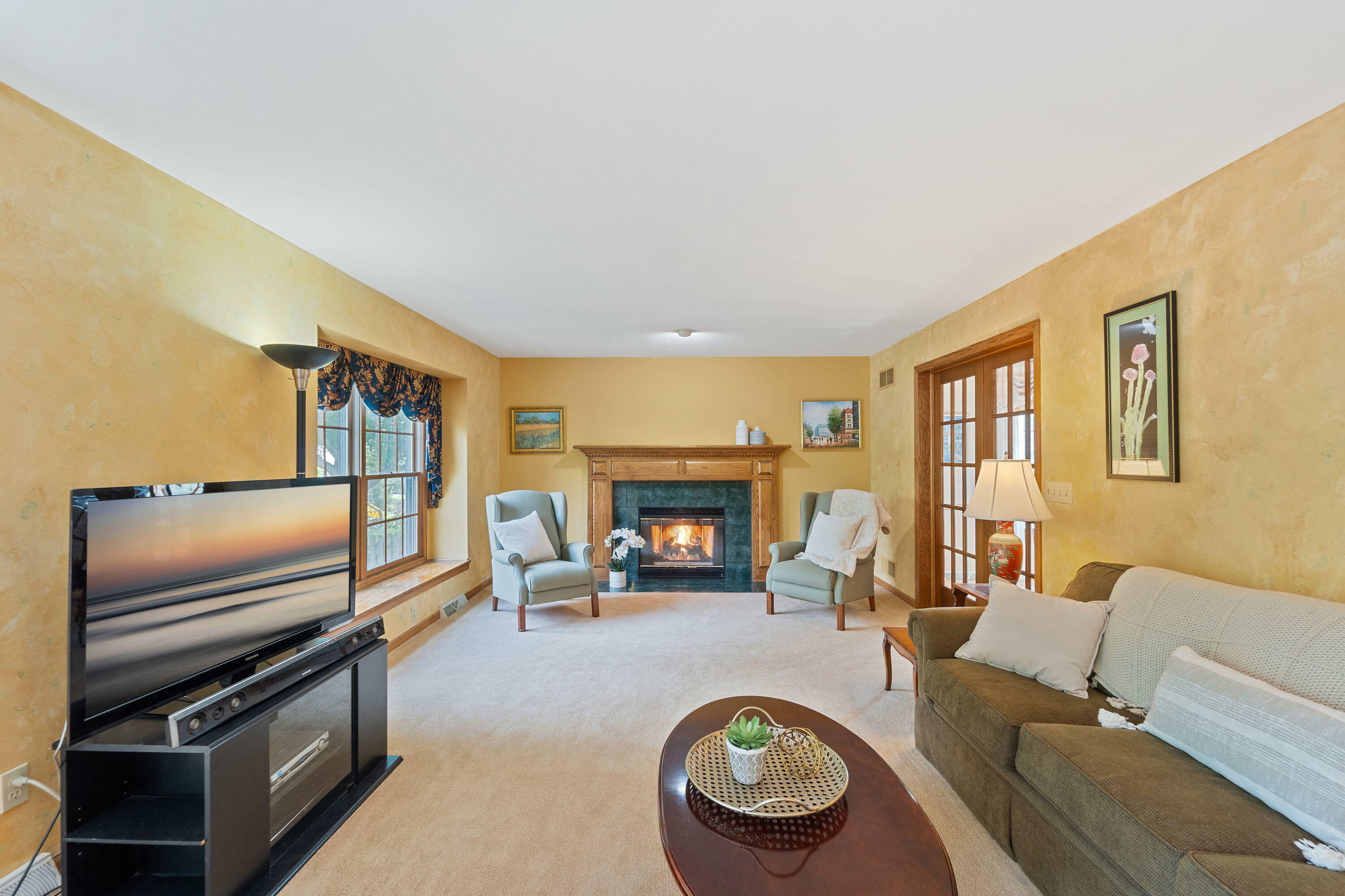 Property Photo: N31w7262 Lincoln Blvd WI 53012