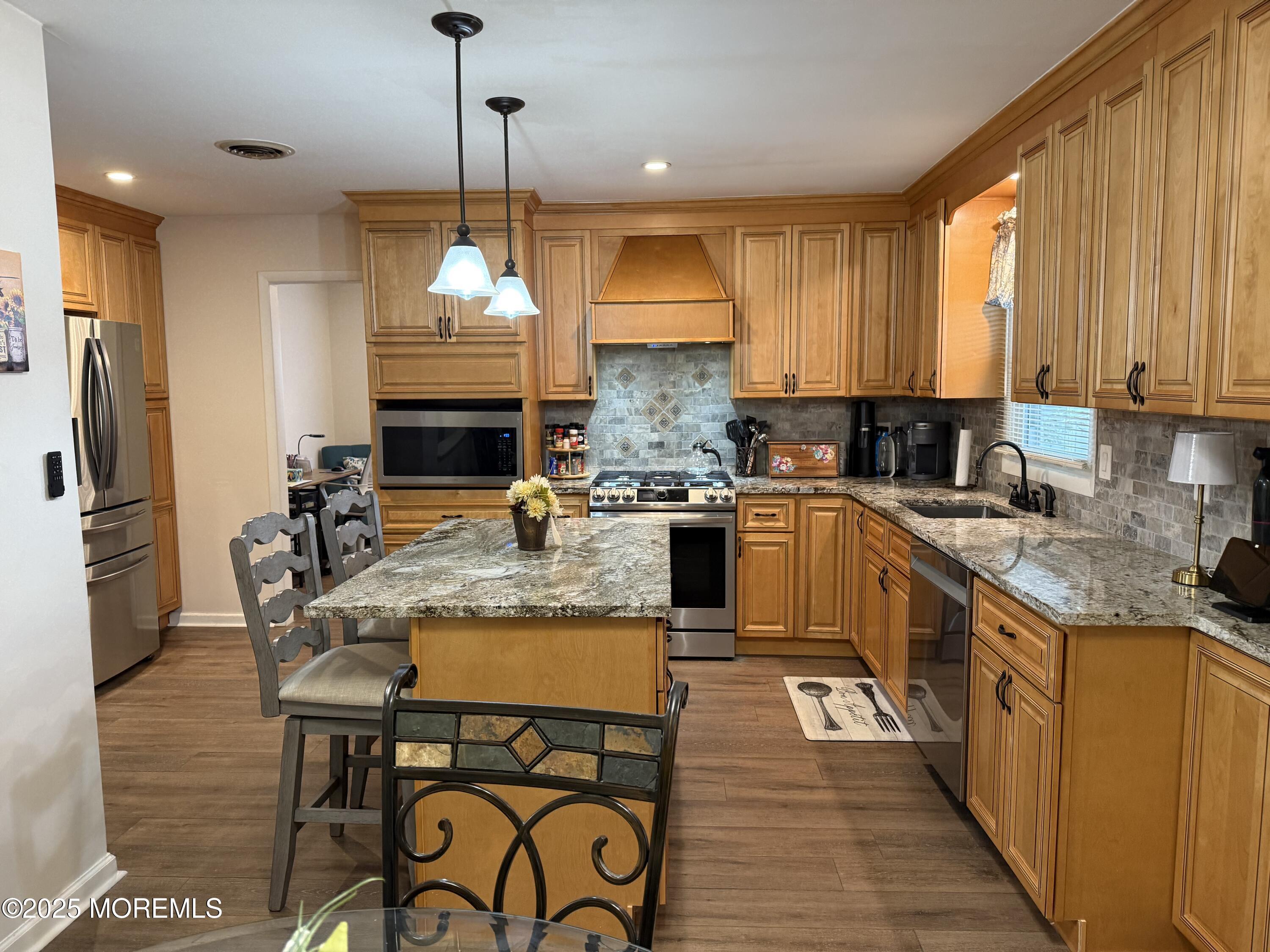 37 Brookfield Court  Toms River NJ 08757 photo