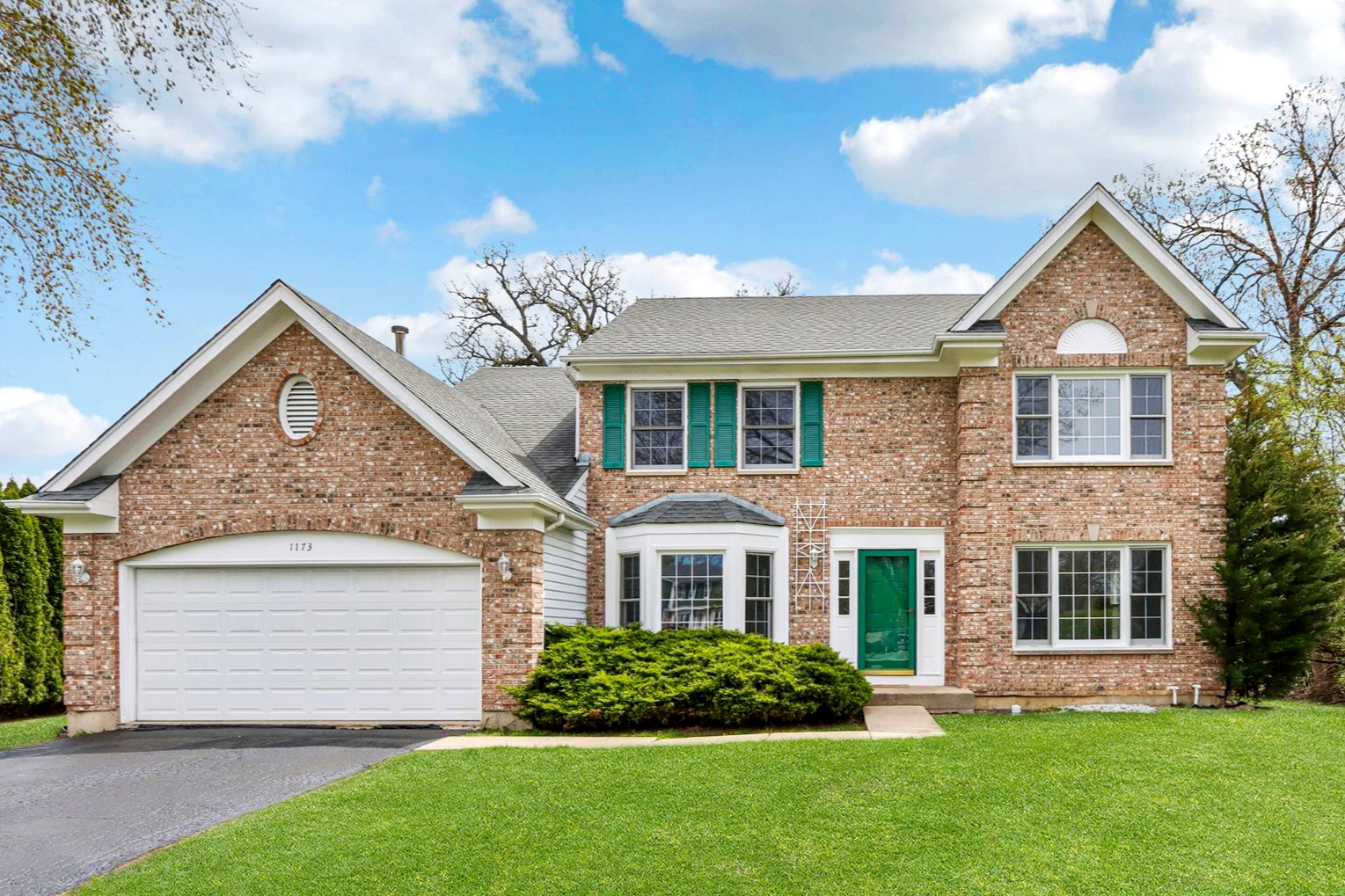 Property Photo: 1173 Lamb Lane IL 60031