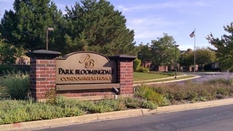 Property Photo: 208 Glengarry Drive 301 IL 60108
