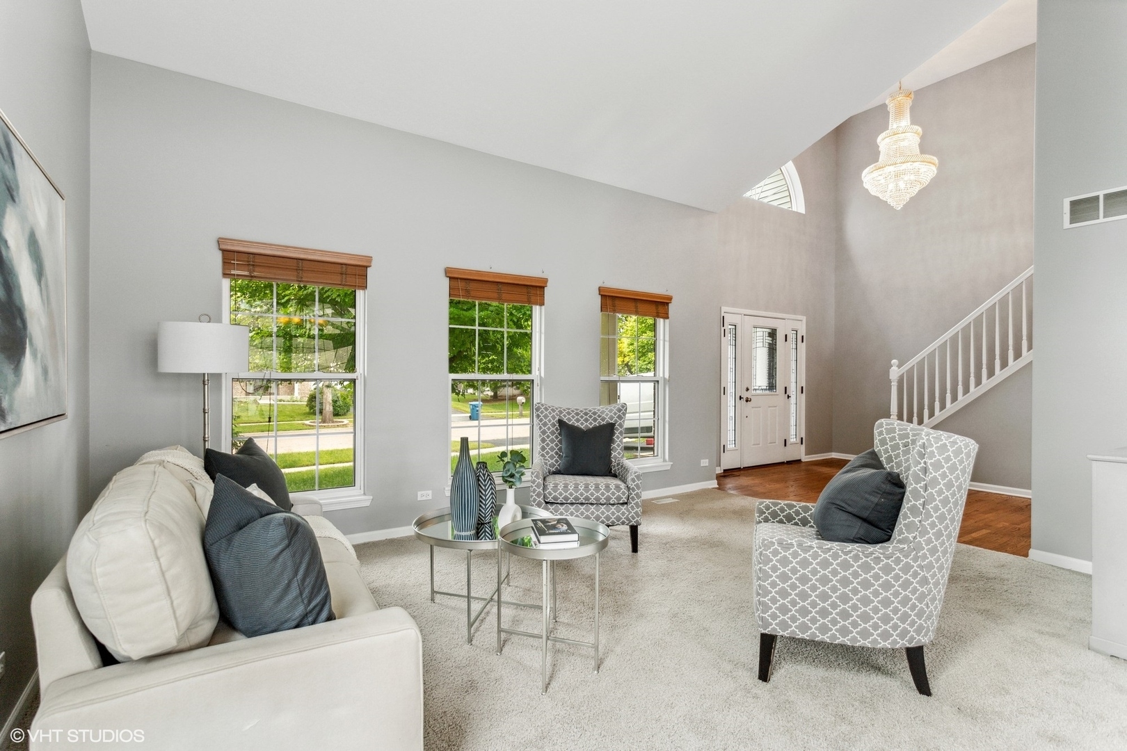 Property Photo:  2136 Colonial Street  IL 60503 