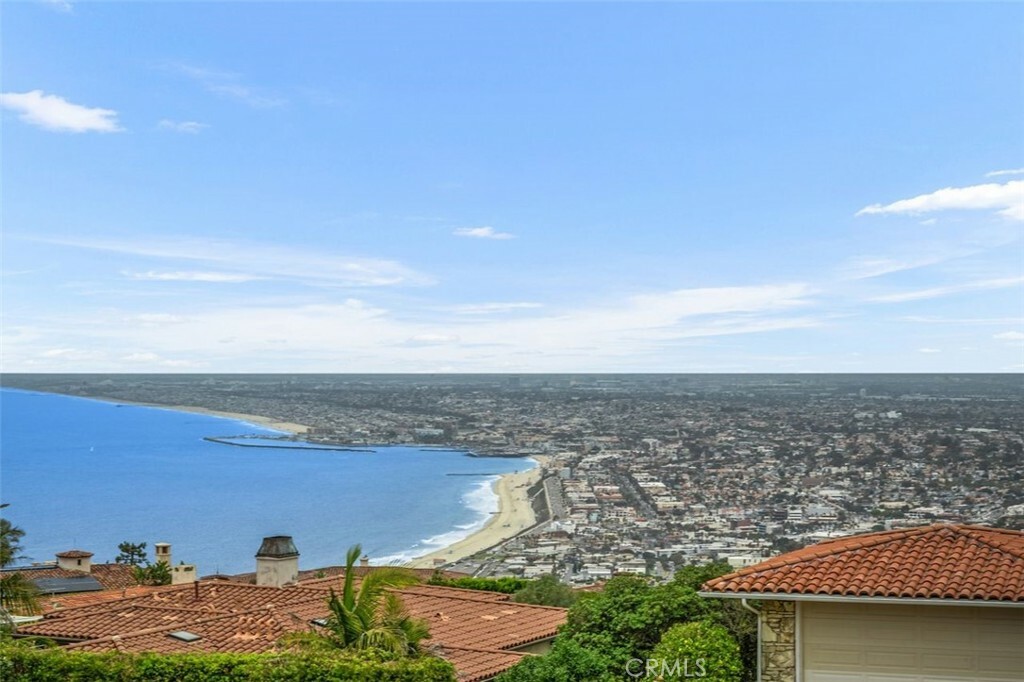 Property Photo: 953 Via Del Monte CA 90274