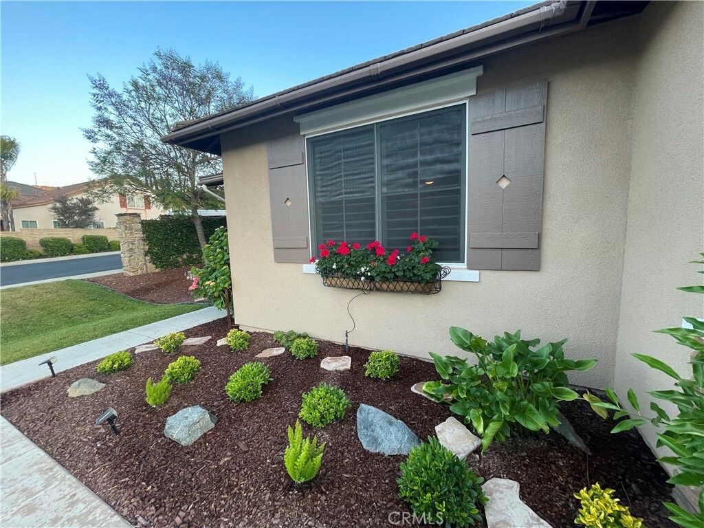 Property Photo:  27665 Bottle Brush Way  CA 92562 