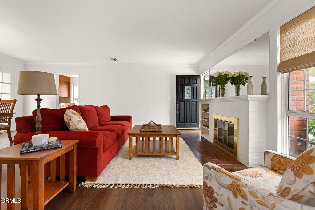 Property Photo:  2055 Fremont Avenue  CA 91030 