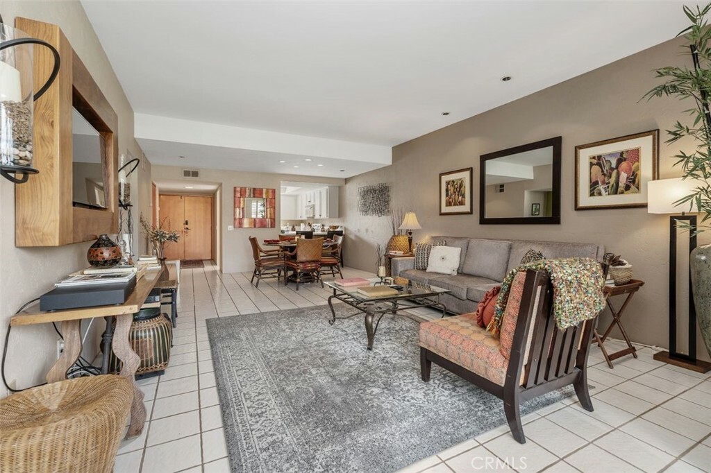 Property Photo: 28 Malaga Drive CA 92270