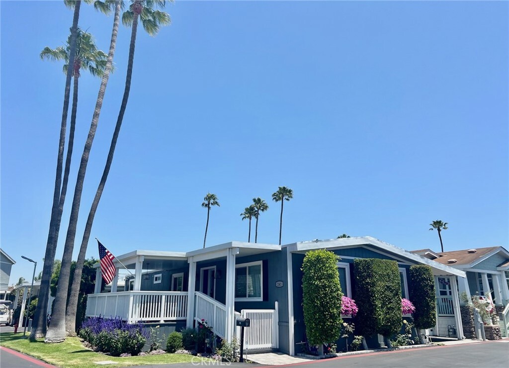 Property Photo: 241 Plymouth Avenue CA 92660