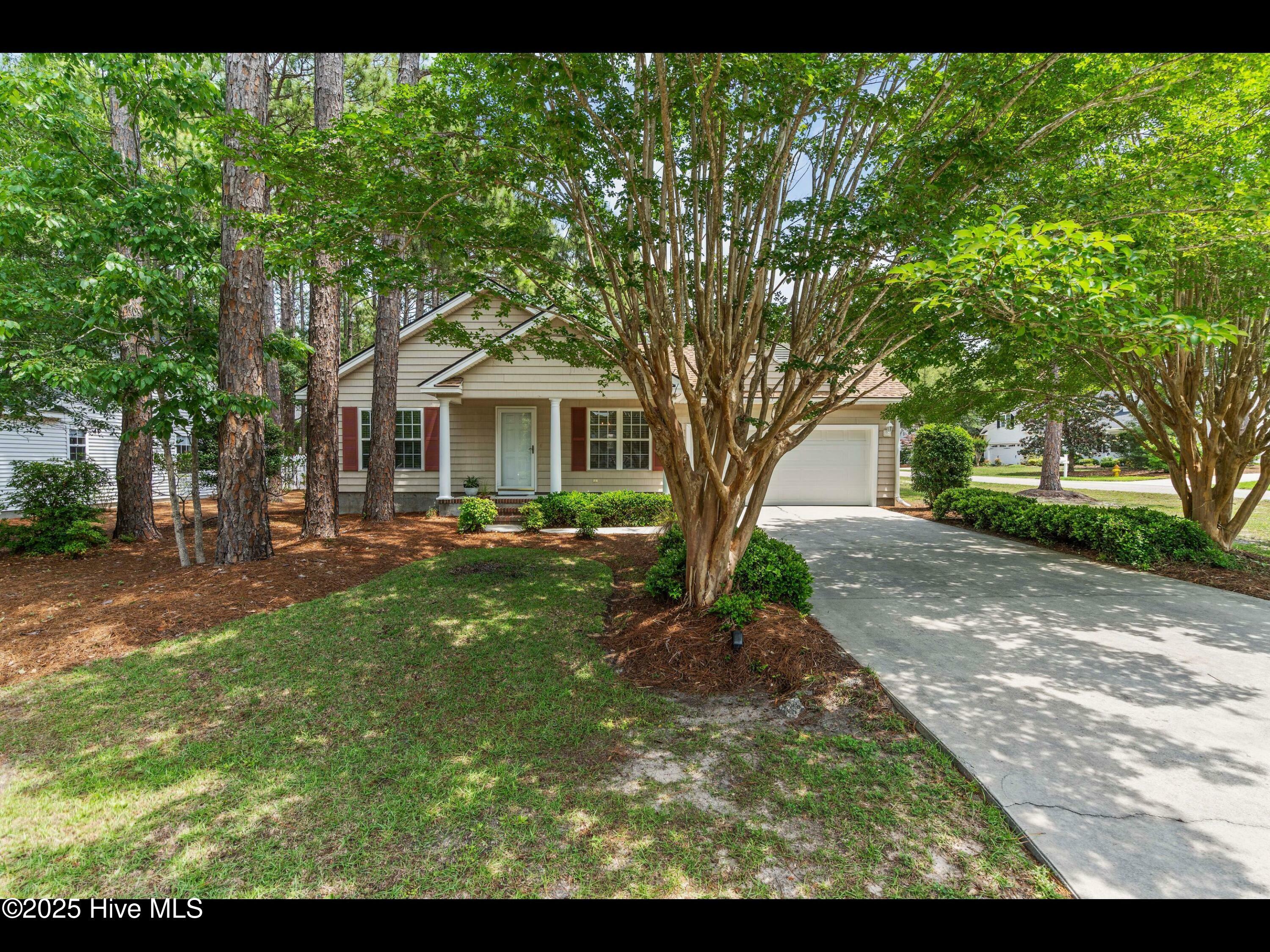 Property Photo: 4043 Brick Path Lane SE NC 28461