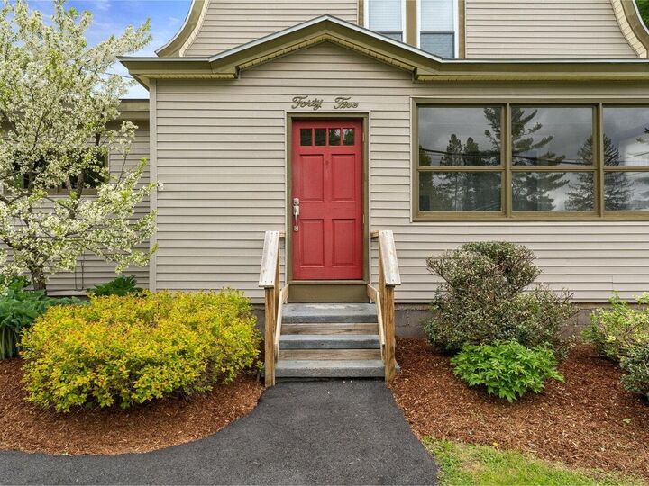Property Photo:  45 Abbott Avenue  VT 05641-3303 