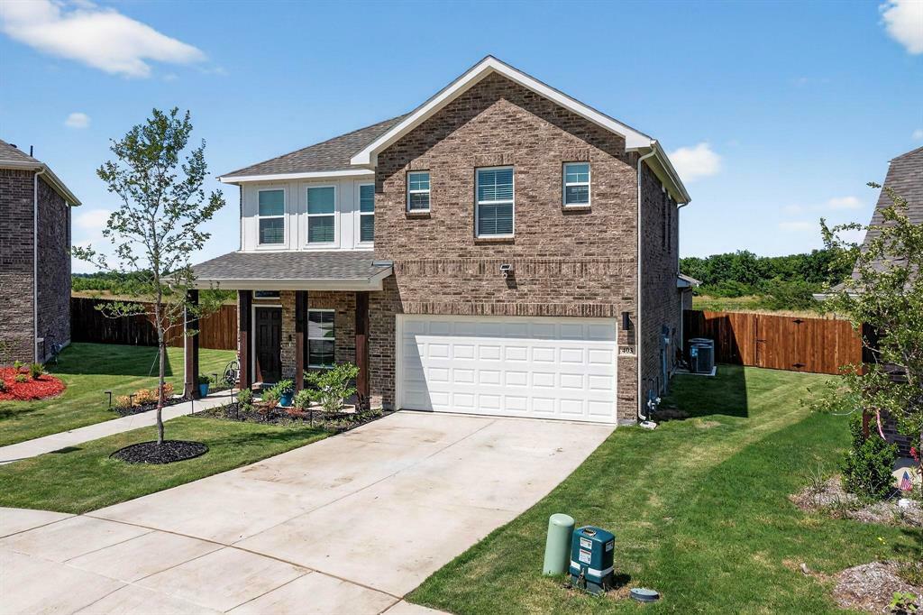 Property Photo: 403 Pendant Drive TX 75189