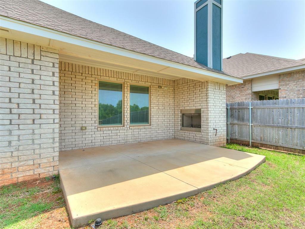 Property Photo: 3909 Palisade Lane OK 73179