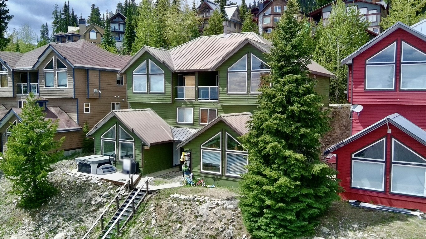 5981 Snow Pines Crescent 117C  Big White BC V1P 1P3 photo