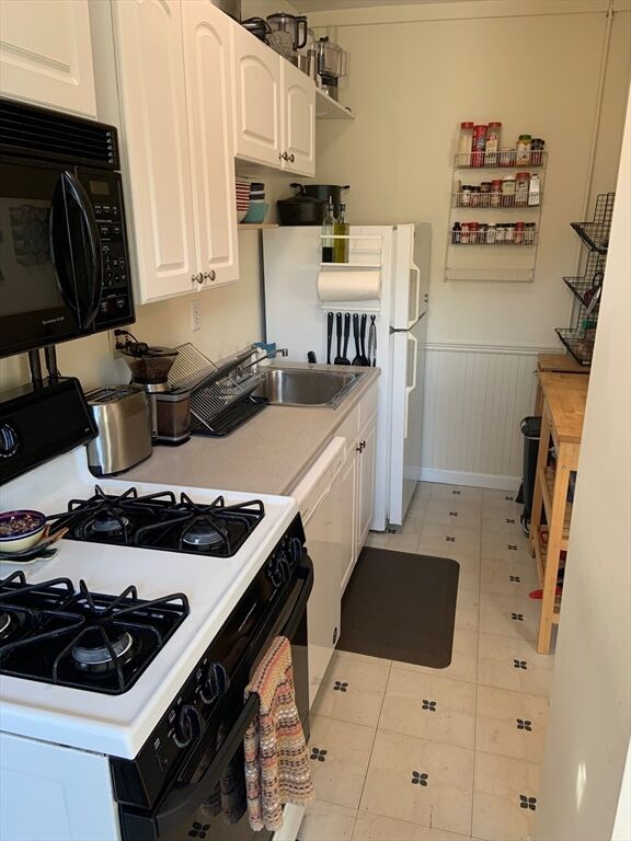 Property Photo:  93 Moore St #1  MA 02139 