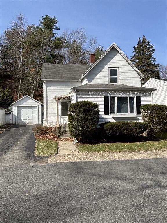 Property Photo:  166 Olive Ave Extn 1  MA 02148 