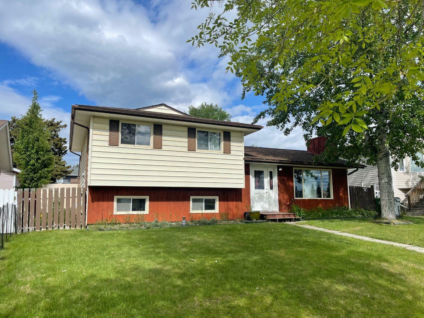 Property Photo: 5755 Westhaven Drive AB T7E 1J5