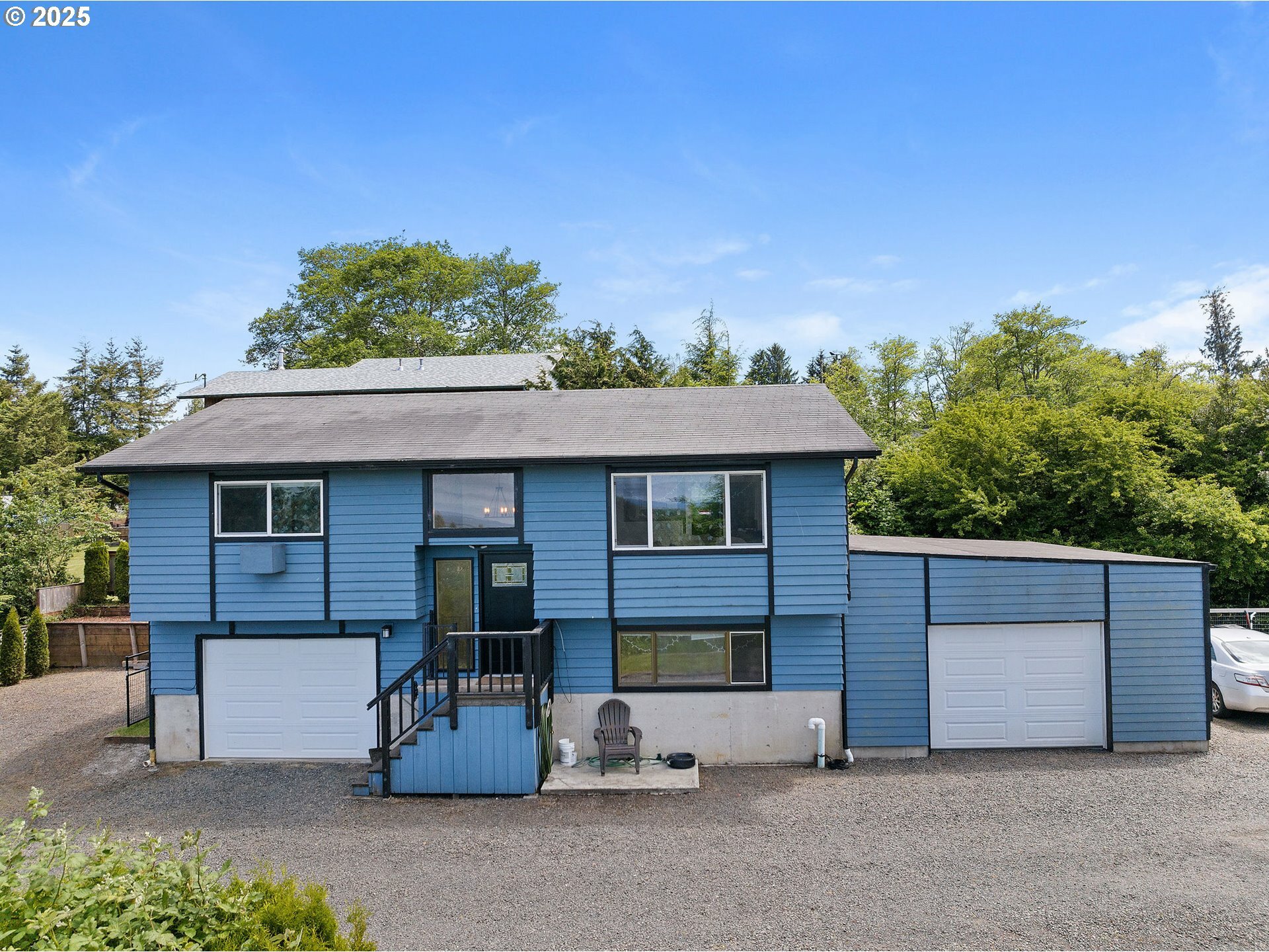 Property Photo: 35208 Orchard Ln OR 97103