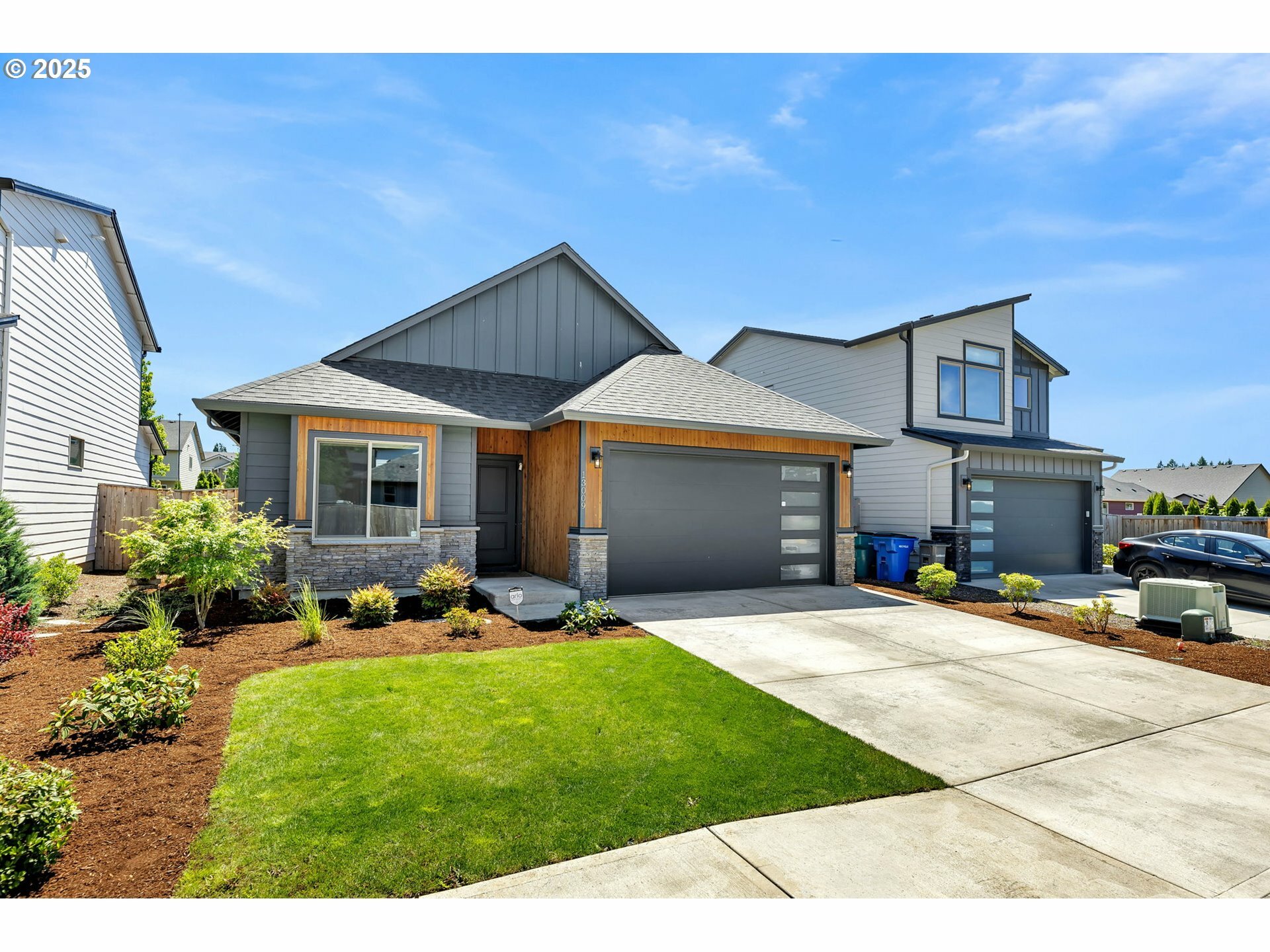 Property Photo:  13009 NE 106th Cir  WA 98682 