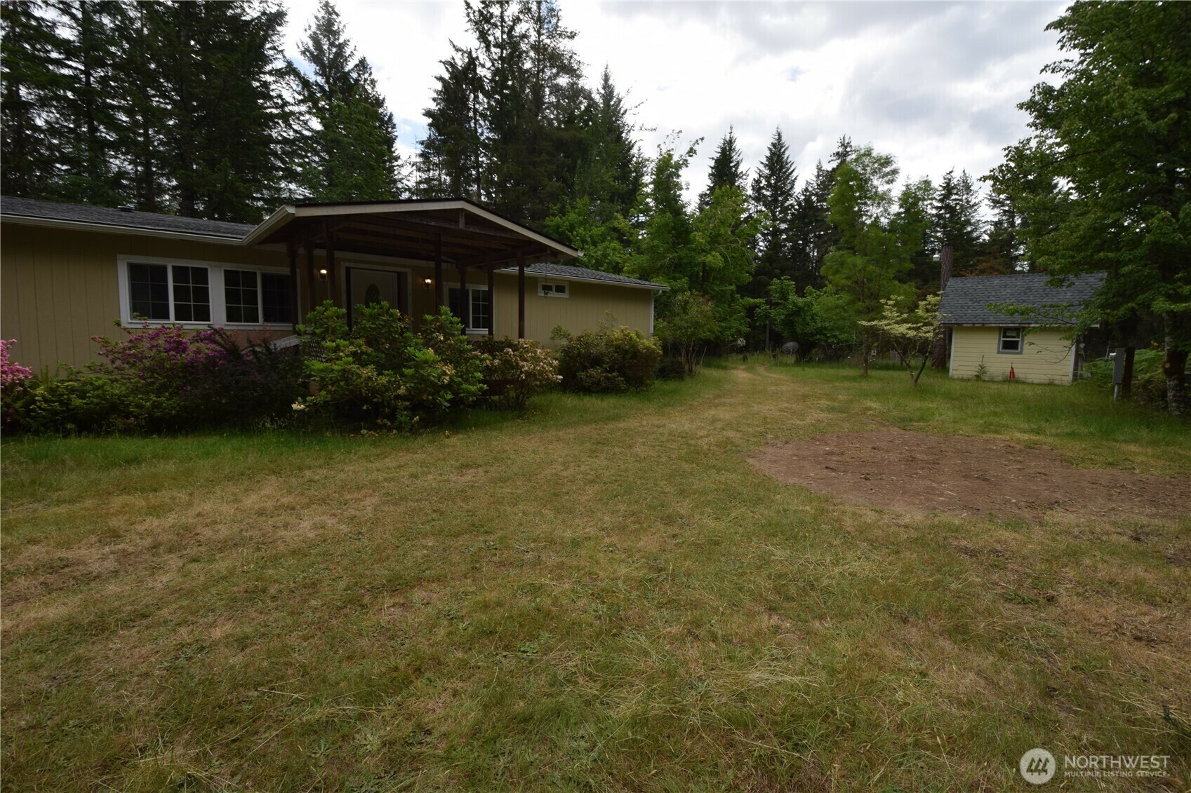 Property Photo: 2121 NE Blacksmith Drive WA 98528