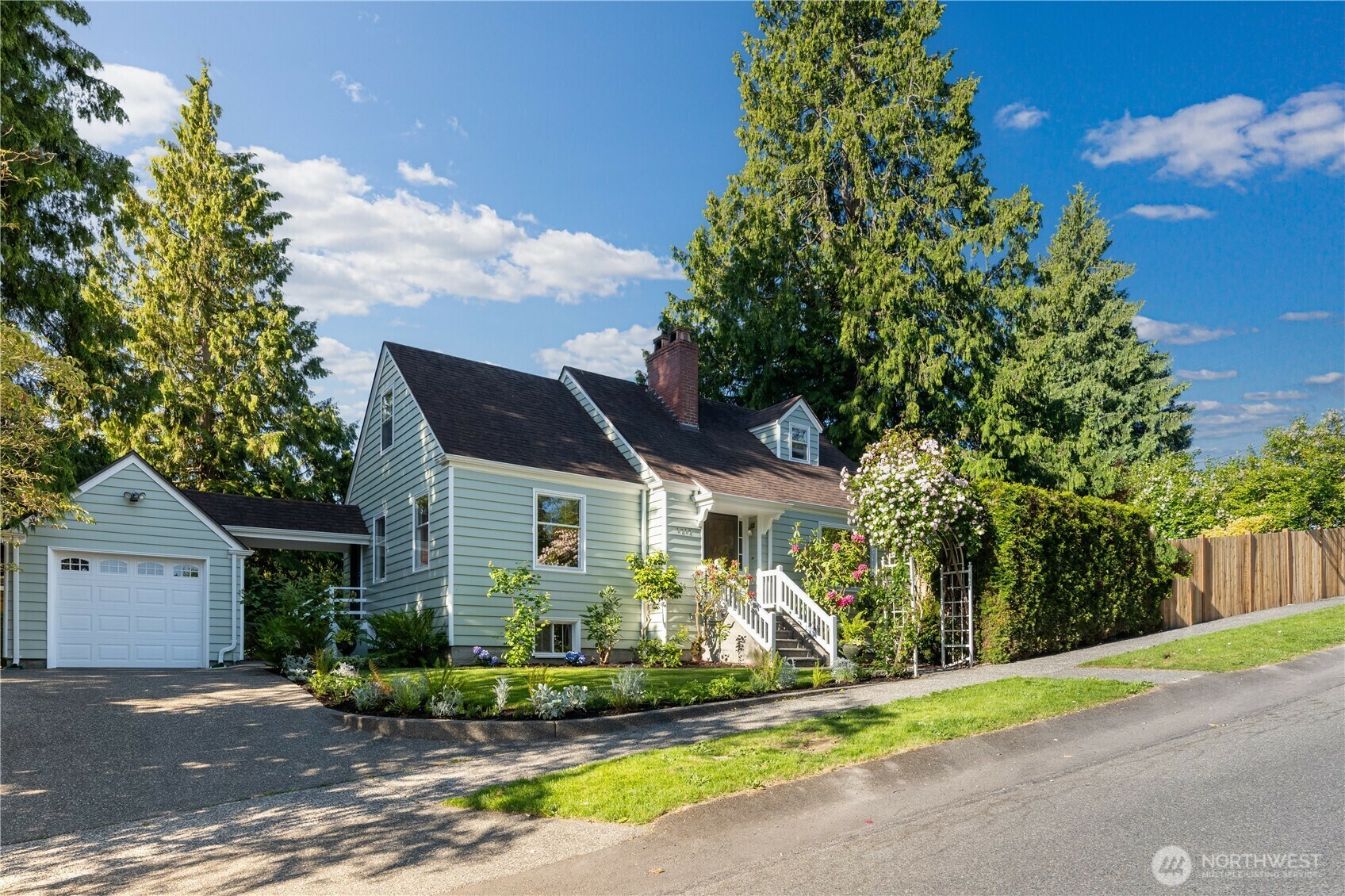 Property Photo: 1717 SW Austin Street WA 98106