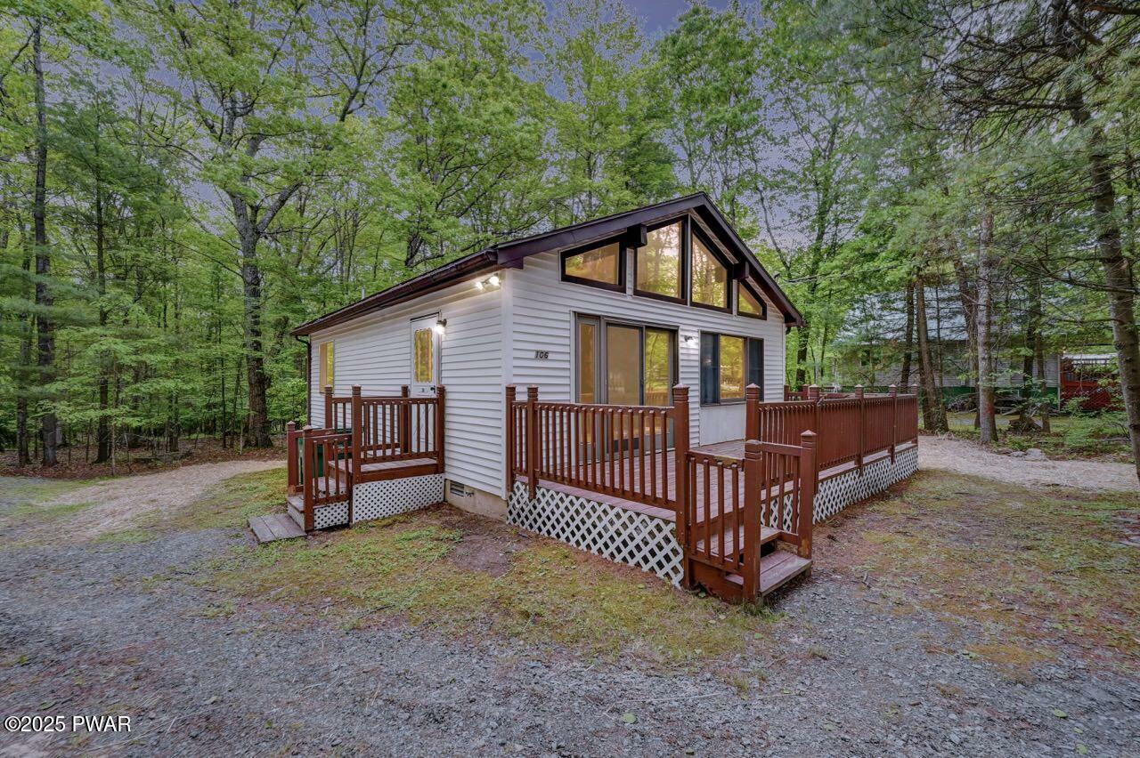 Property Photo:  106 Aspen Ridge Drive  PA 18428 