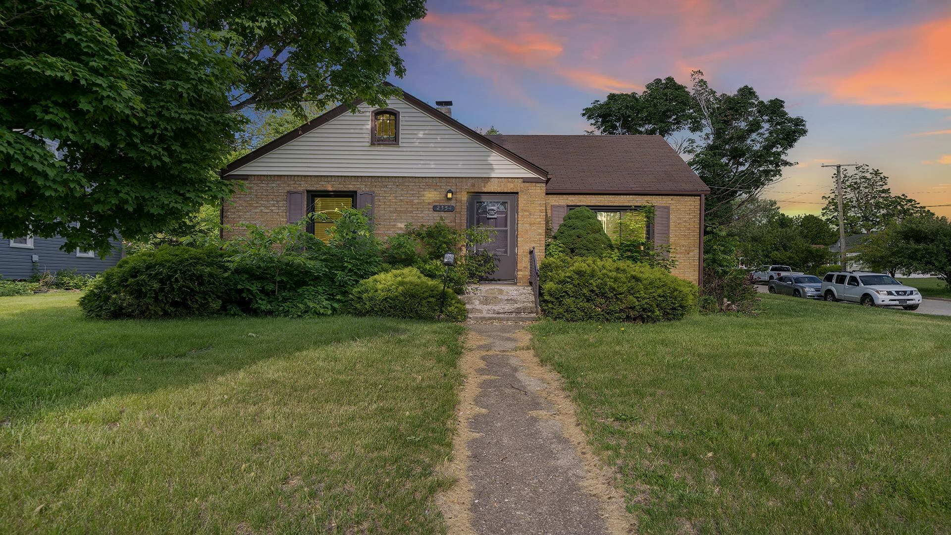 Property Photo: 2354 25th Street IL 61108