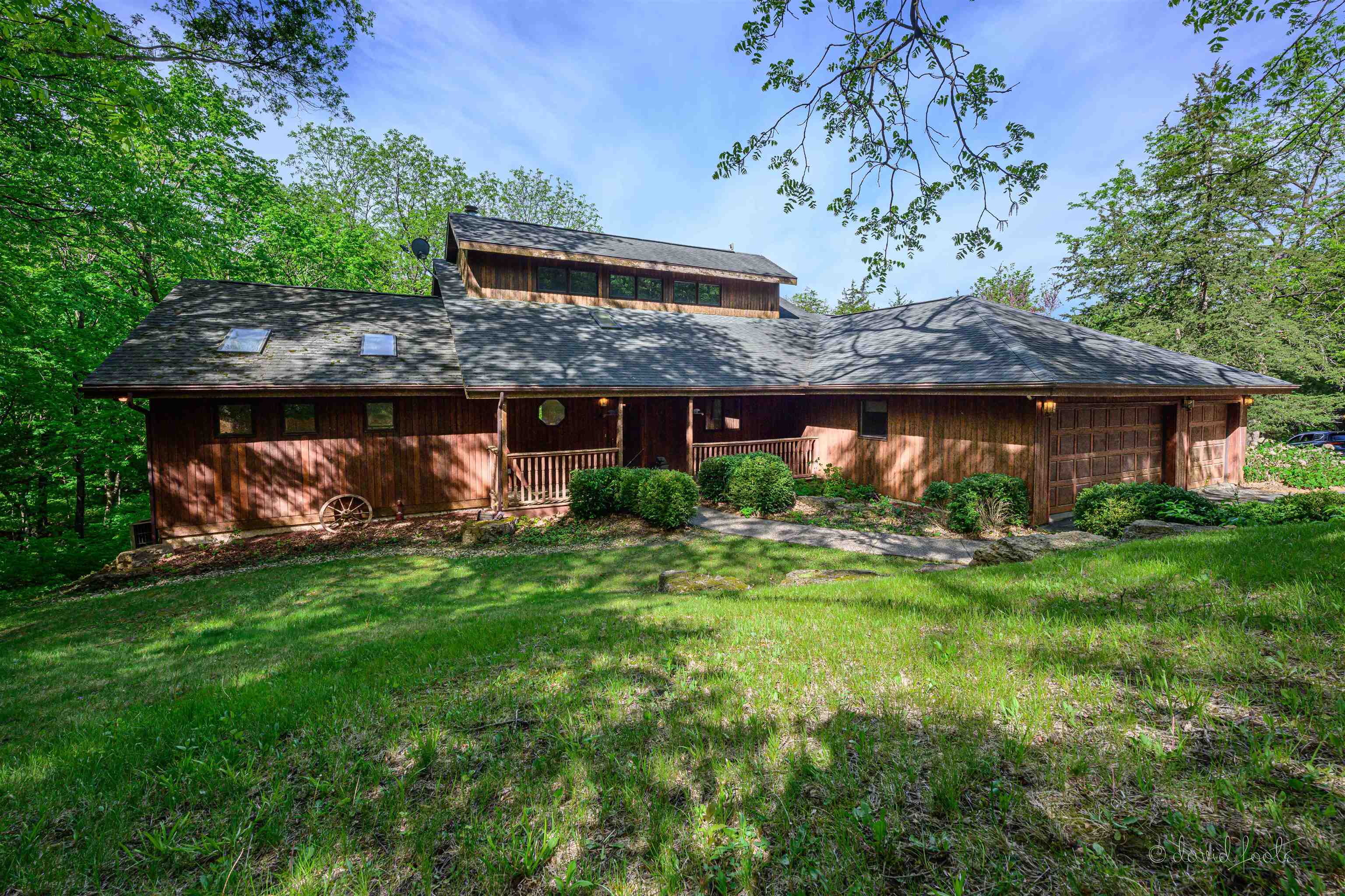 Property Photo: 5 Boulder Lane IL 61036