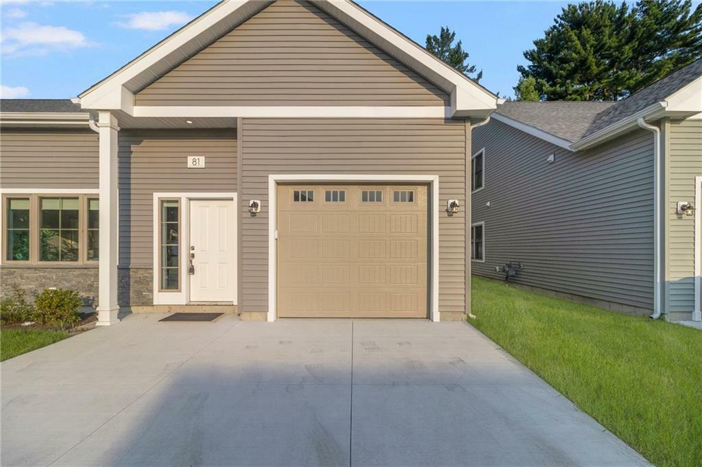 Property Photo:  5 West Valley Circle  RI 02893 