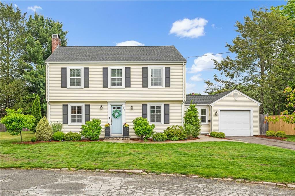 25 Marshall Way  East Providence RI 02916 photo