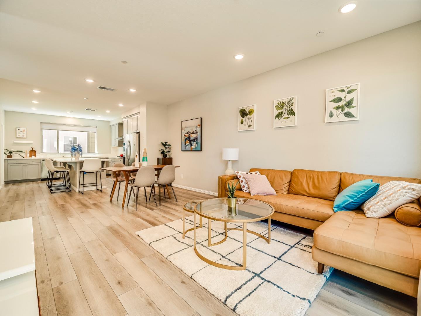 Property Photo: 486 Tintin Court CA 95133
