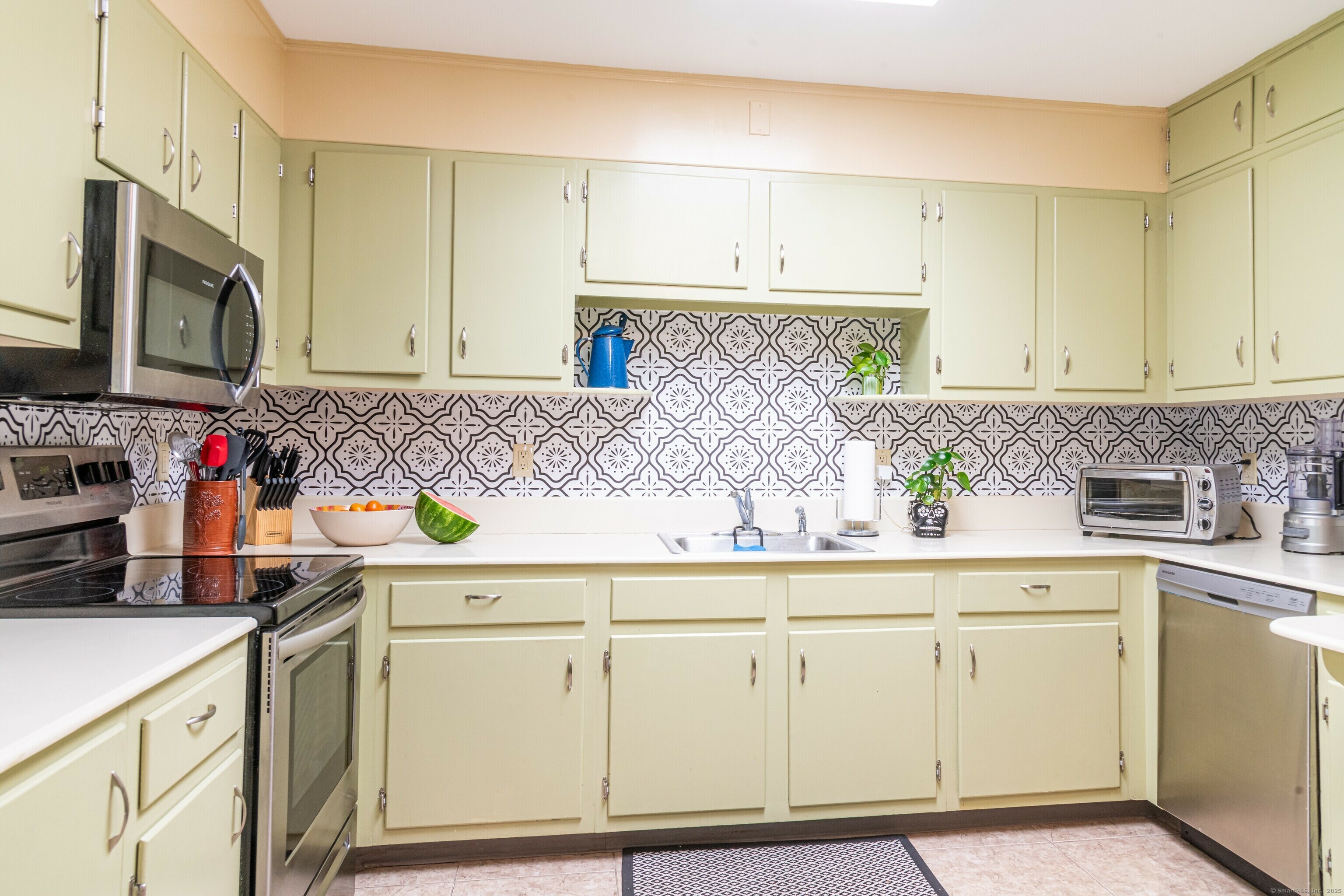 Property Photo: 59 Charlton Hill Road 59 CT 06518