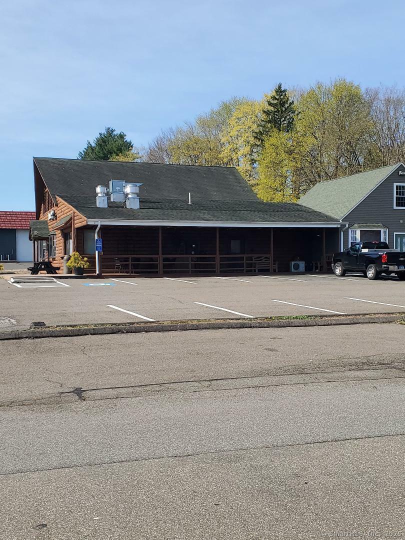 Property Photo: 1474 Berlin Turnpike CT 06037