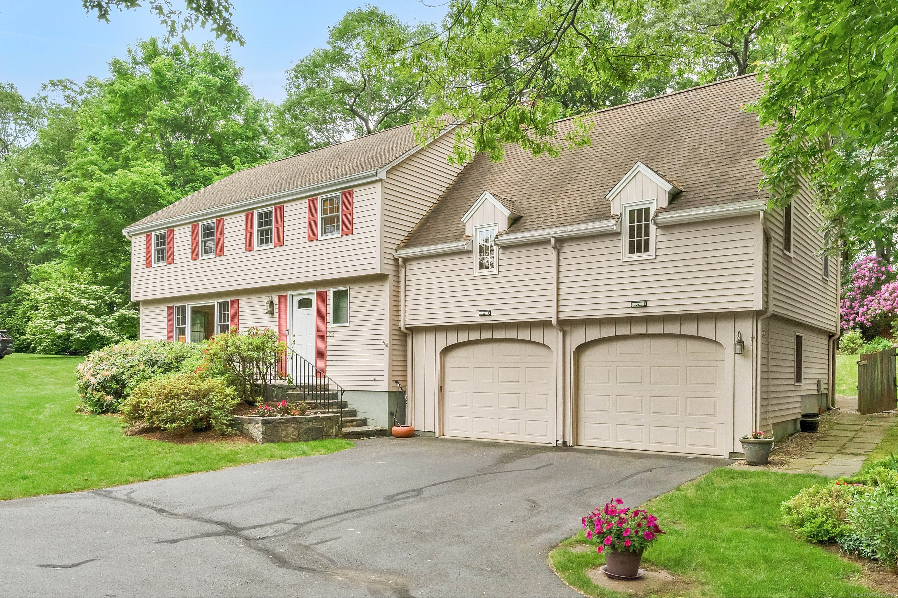 Property Photo: 38 Crosswood Road CT 06032