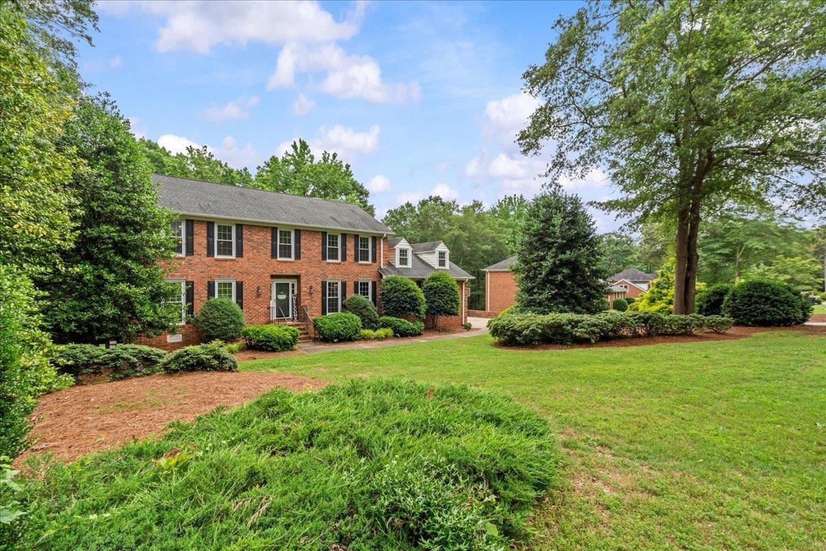 Property Photo: 805 Laurel Bluff SC 29301