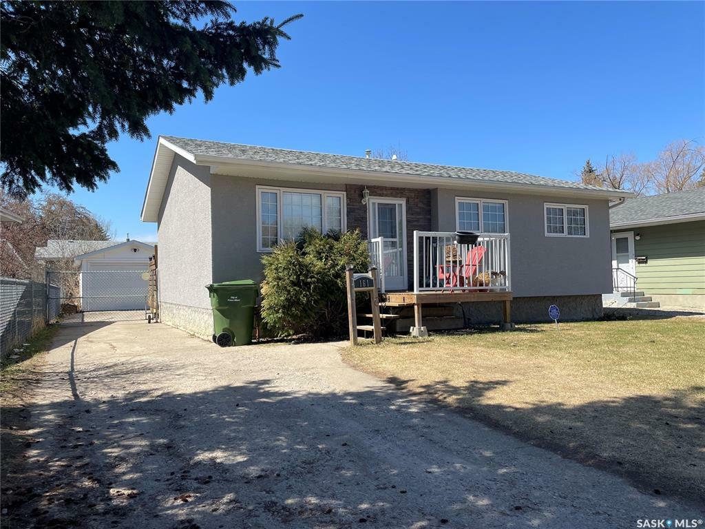 Property Photo: 161 Macdowall Crescent SK S6V 6N4