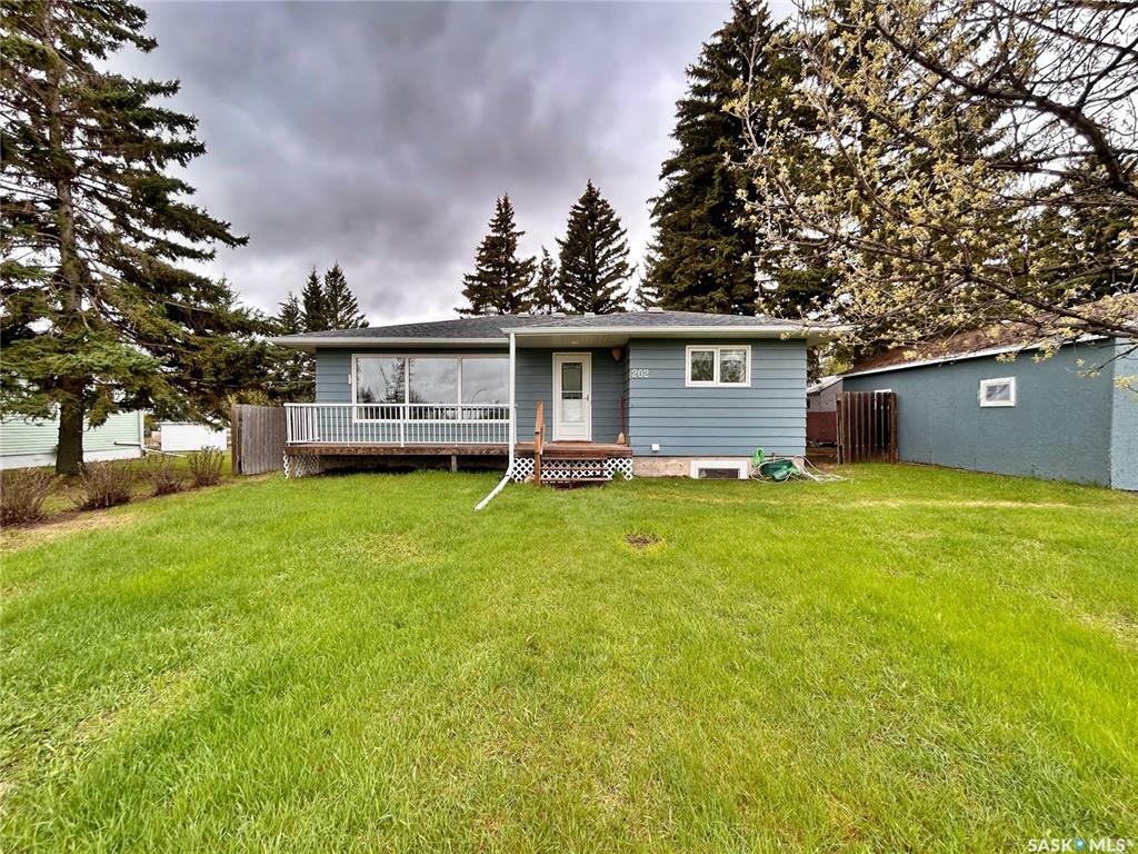 Property Photo: 202 Wilfred Street SK S0G 5A0