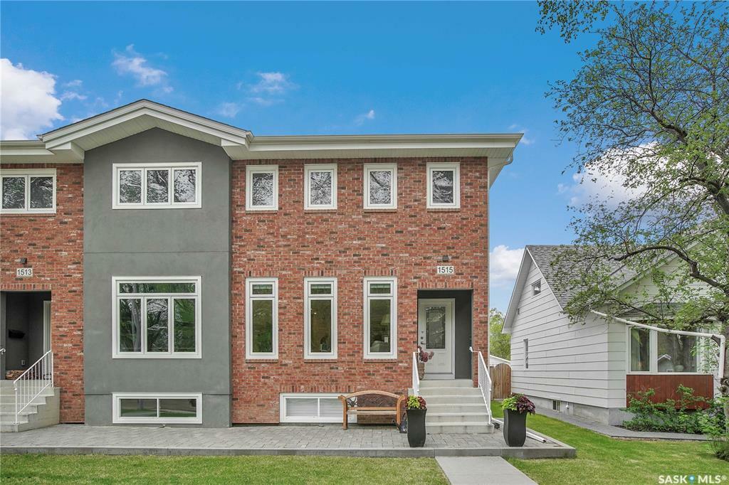 Property Photo: 1515 Munroe Avenue S SK S7H 2G6