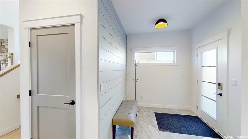 Property Photo:  188 Haverstock Crescent  SK S7W 0Z6 