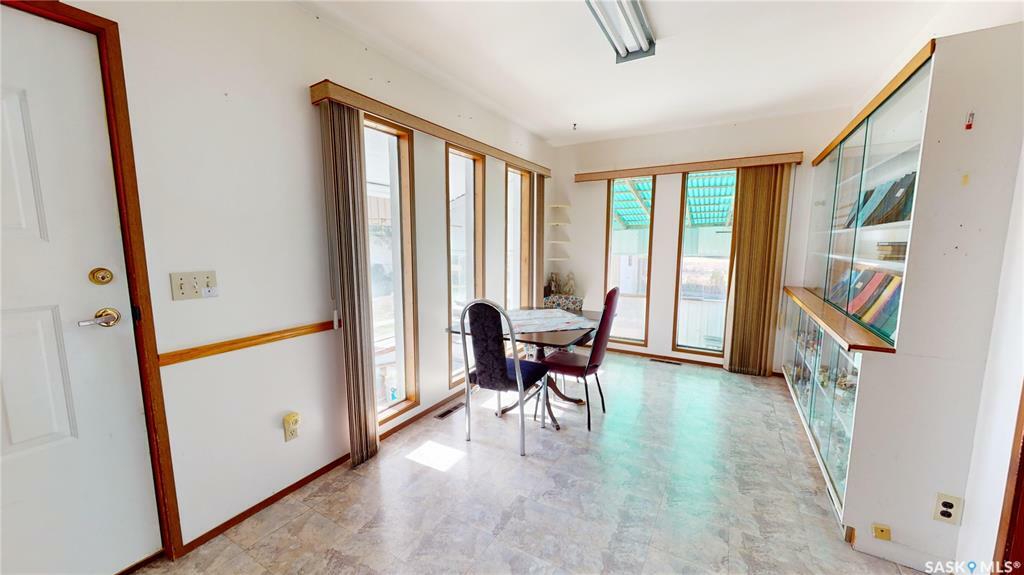 Property Photo: 114 Stephens Street SK S0G 3K0