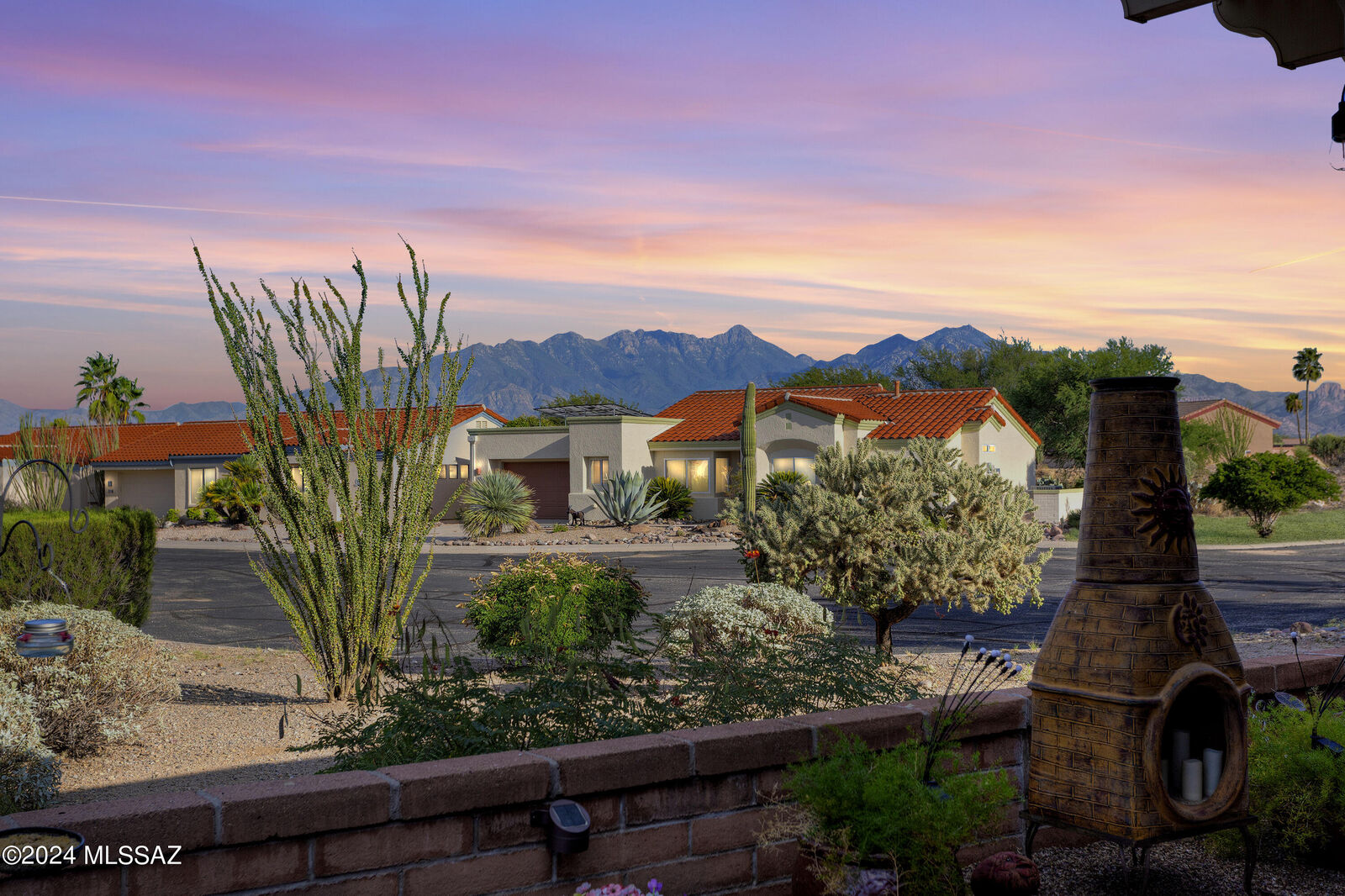Property Photo: 1672 W Crculo De La Pinata AZ 85622