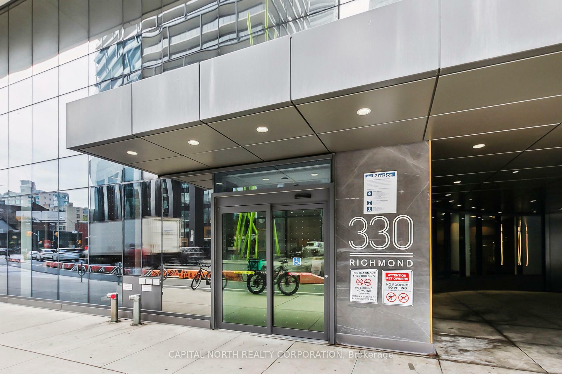 Property Photo: 330 Richmond Street W 2507 ON M5V 1X2