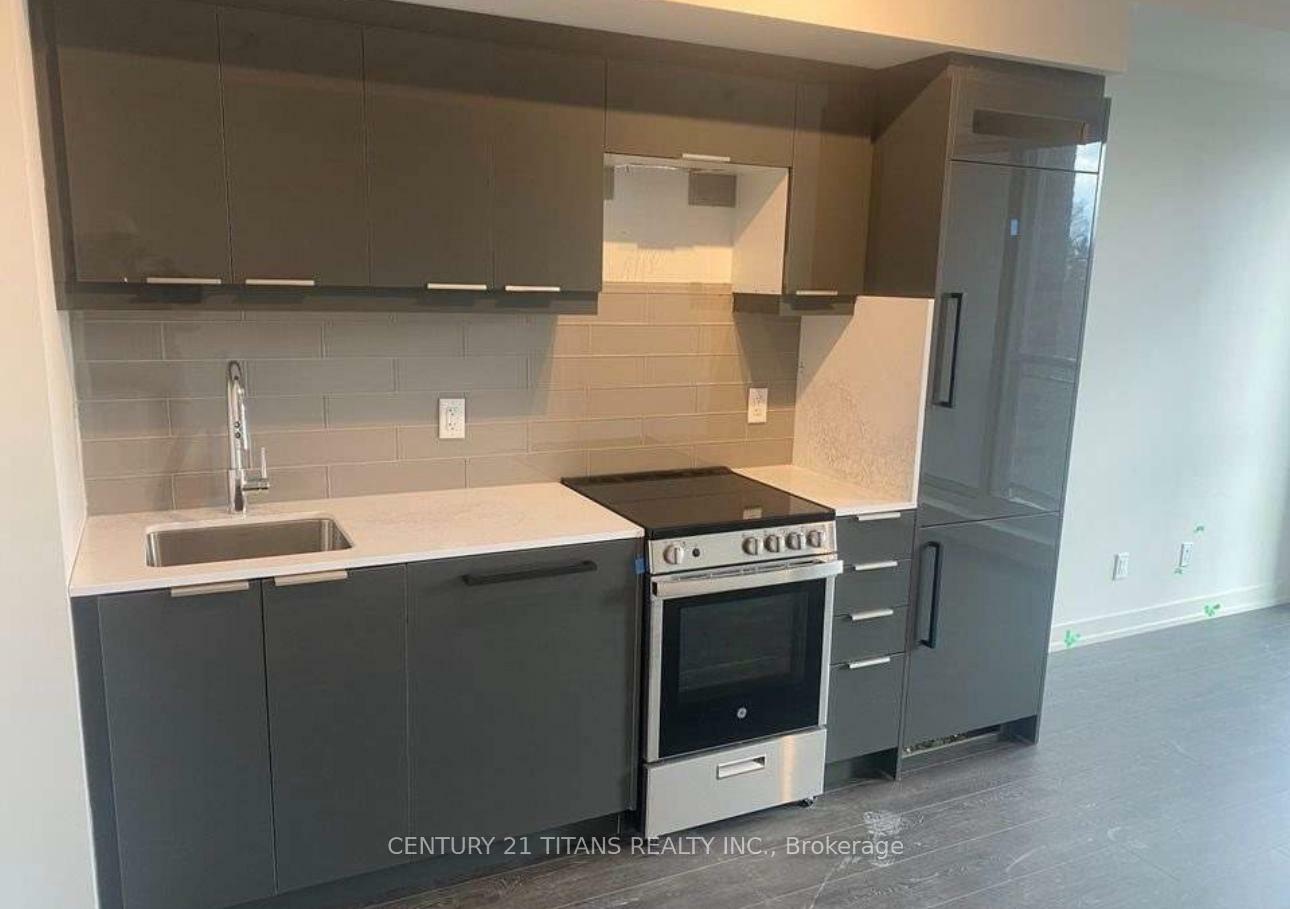 Property Photo: 90 Glen Everest Road 418 ON M1N 1J3
