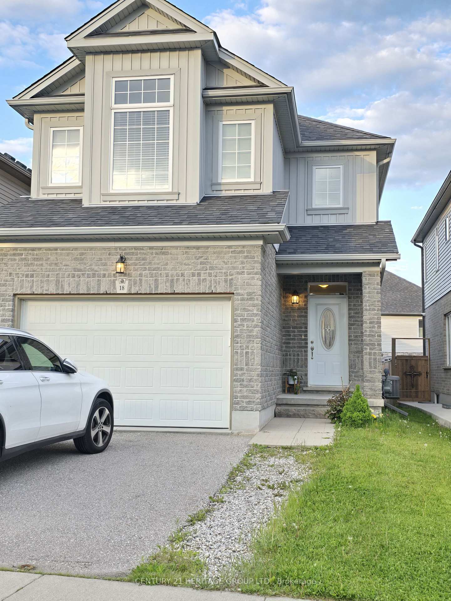 18 Spring Creek Street  Kitchener ON N2A 0G3 photo