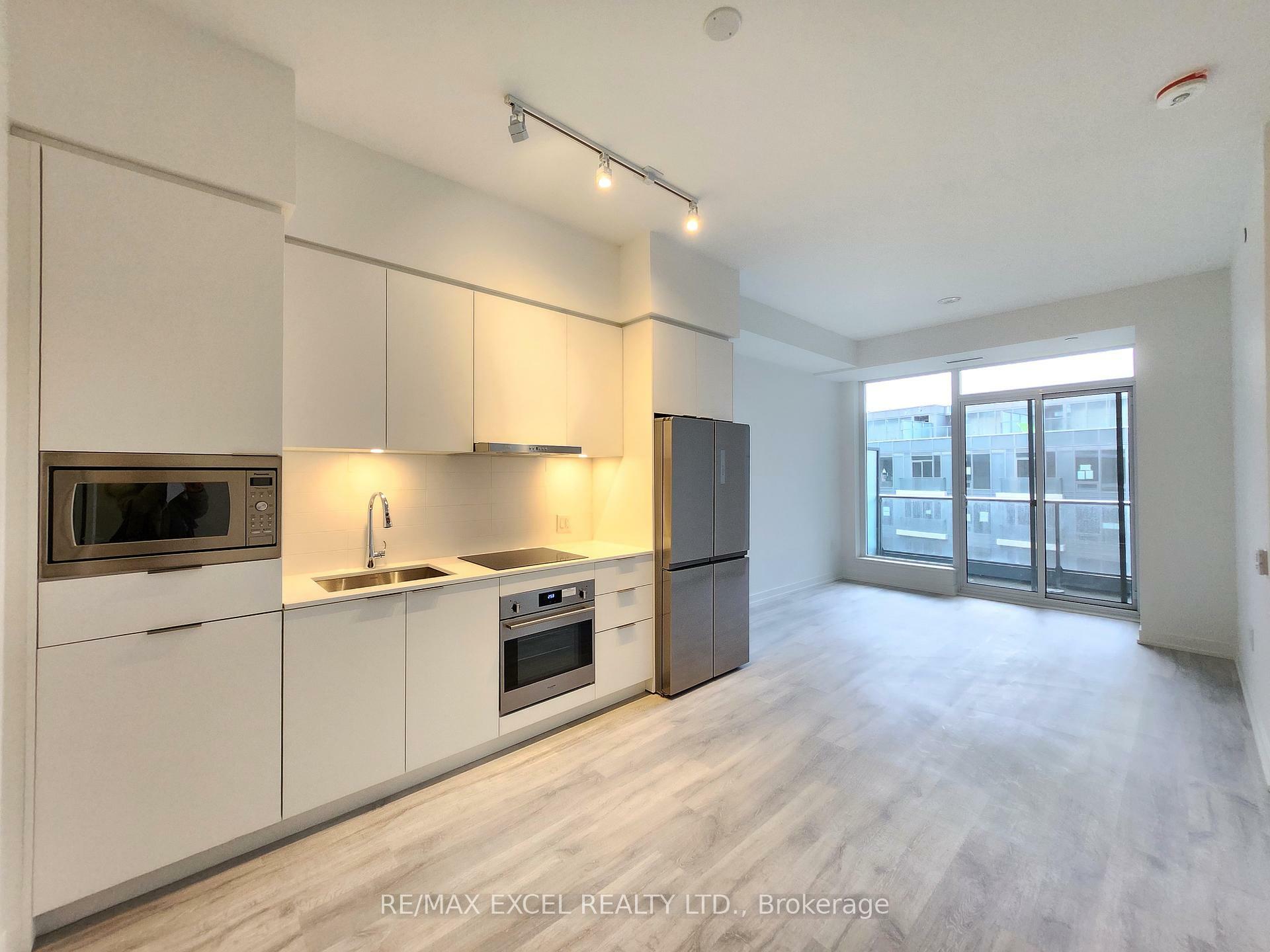 Property Photo: 8 Olympic Garden Drive S622 ON M2M 4E7